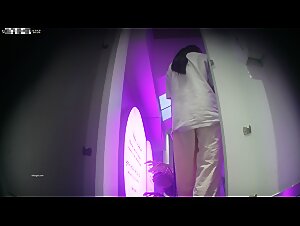 厕拍商场女厕所后拍美少女靓丽打扮JK短裙女神再次入厕大便菊花一张一收缩的